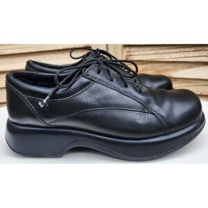 Dansko EU 38 US 8 to 8.5 Black Leather Platform Oxford Shoes Dark Academia Fall